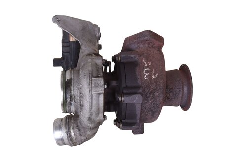 Turbodmychadlo 11658519476