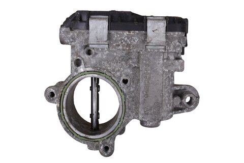 Škrtící klapka 04B128063K