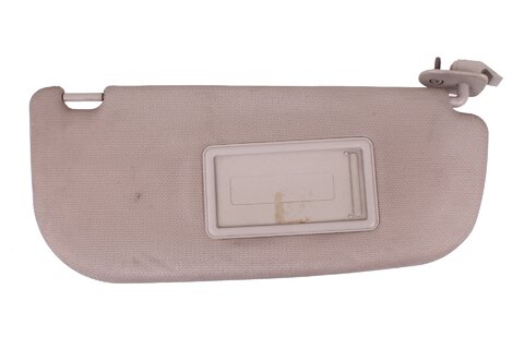 Sluneční clona pravá (stínítko) 03-