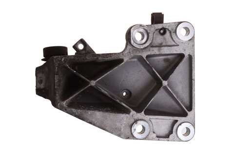 Držák motoru levý 22116760315