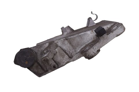 Držák motoru levý 22116760315