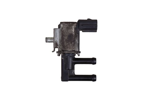 Elektrický ventil odvětrání palivové nádrže 18117-52G00