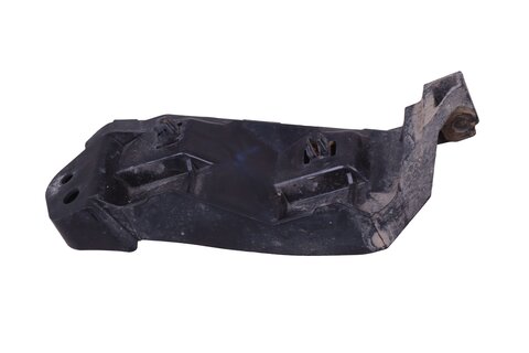 Držák předního nárazníku pravý 71731-55LA0
