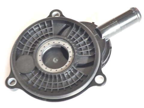 Kryt odvětrání klikové skříňě