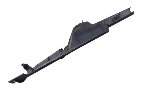 Panel vedení vzduchu chladiče pravý 214989712R