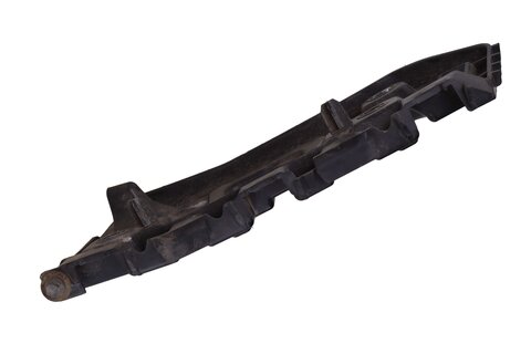 Držák předního nárazníku pravý 622224036R