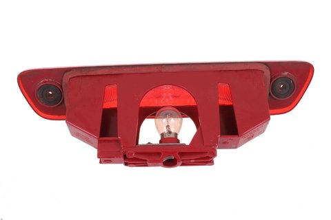 Třetí brzdové světlo pro dělené dveře