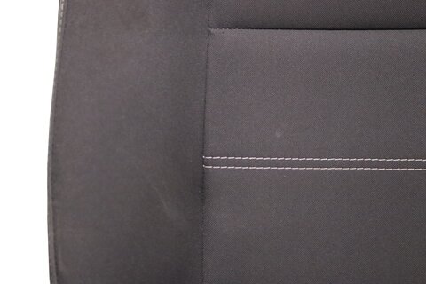 Sedadlo řidiče mechanické černé + bílé prošití 873612993R