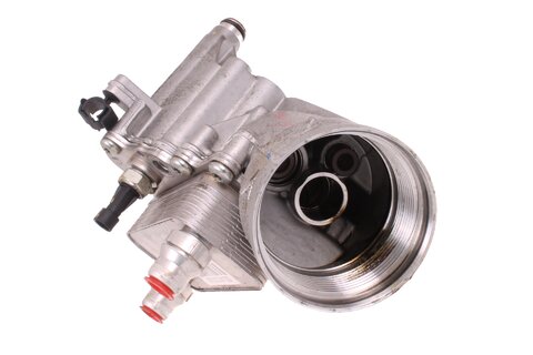 Obal olejového filtru s chladičem