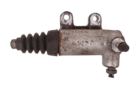 Pomocný spojkový válec litinový