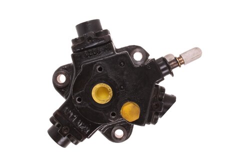 Vysokotlaké naftové čerpadlo orig.