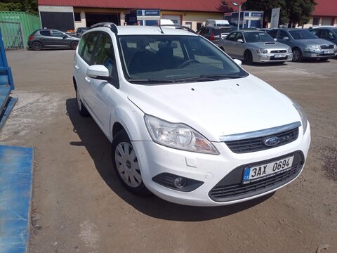 Ford Focus II 1.6 74kW