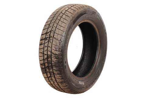 Pneumatika ZIMNÍ 195/60 R15 88T Barum Polaris 5 (8 mm) rok 2023