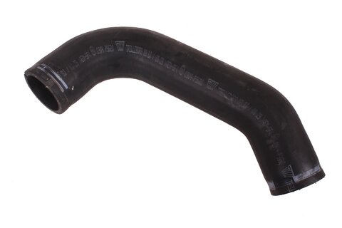 Hadice sání od kovové trubky k intercooleru P9680