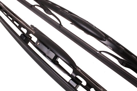 Sada stěračů s ostřikovači 2x650 mm