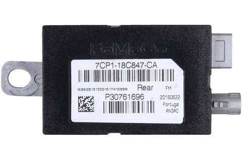Anténní zesilovač 7CP1-18C847-CA