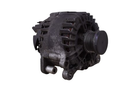 Alternátor 140A 04E903015H