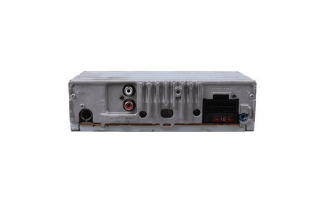 Autorádio  ( MP3, WMA, AUX, USB ) univerzální