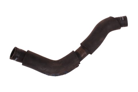 Hadice sání -2010 od trubky filtrboxu k víku ventilů 1356253080