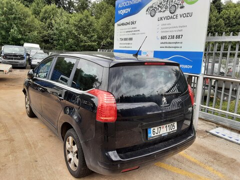 Peugeot 5008 1.6HDi 84kW