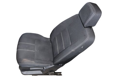 Sedadlo řidiče mechanické černé 873614675R