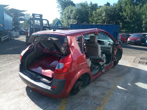 Renault Scenic II 1.9dCi 88kW