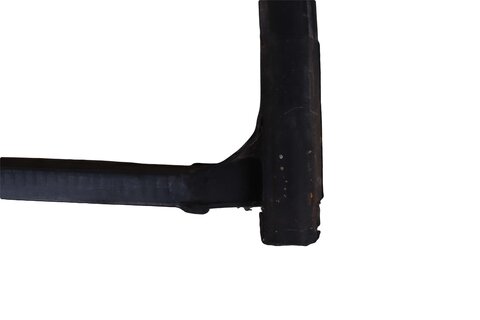 Těsnění levých křídlových dveří (vysoká střecha) YC15-V42265-CY