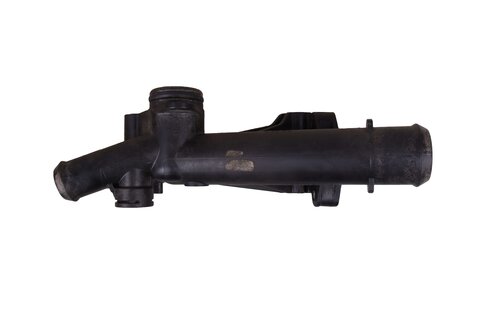 Spojovací trubka vody (topení / termostat) BM5G-8594-FA
