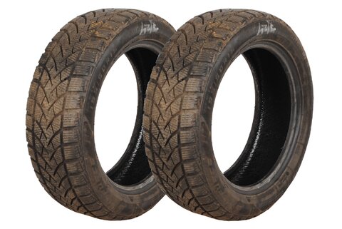 Sada 2 pneumatik ZIMNÍ 195/50 R15 82H WINDFORCE Snowblazer (7 mm) rok 2024