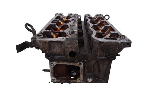 Hlava motoru NFU 9636076010