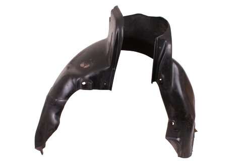 Plastový podběh přední pravý