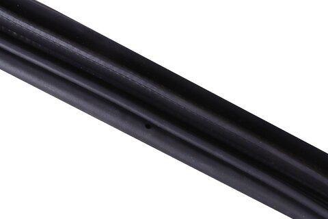 Těsnění předních dveří - pravé (vnitřní) 82120D7000