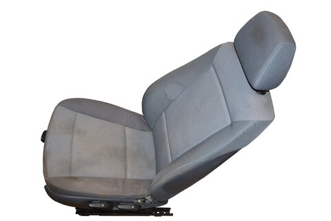 Sedadlo řidiče mechanické tmavě šedé 52107139566
