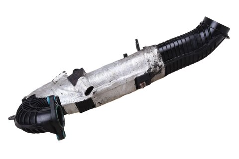 Trubka filtrboxu (plastová část k turbu) 7M51-9A673-GL