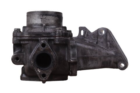 Držák EGR ventilu a škrtící klapky 8200565109