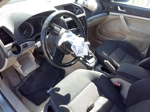 Škoda Octavia II 1.6 TDI 77 kW