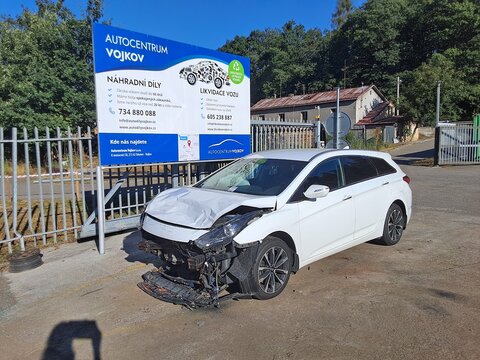 Hyundai I40 1.7 CRDI 104 kW