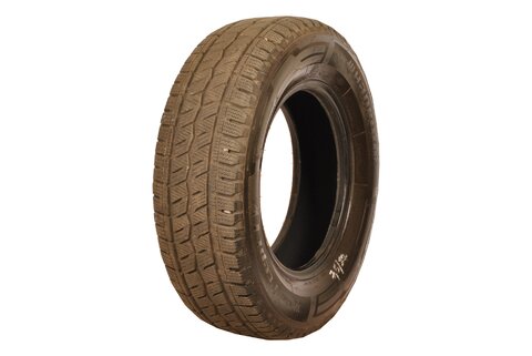 Pneumatika - ZIMNÍ 215/70 R15C 109/107R HANKOOK Wintericept LV (7,5 mm) rok 2022