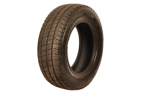 Pneumatika ZIMNÍ 205/65 R15C 102/100T Barum Snovanis 3 (8 mm) rok 2024