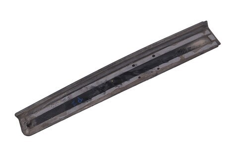 Ozdobná prahová lišta pravá zadní 5dv. 8P4853558G