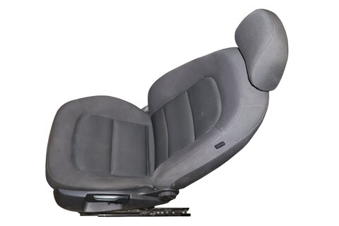 Sedadlo řidiče mechanické černé 8K0881405BRBPI