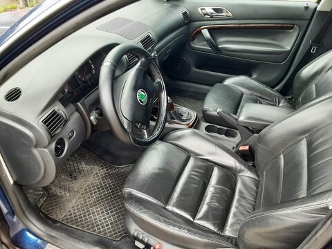 Škoda Superb 1.9 TDI 96 kW