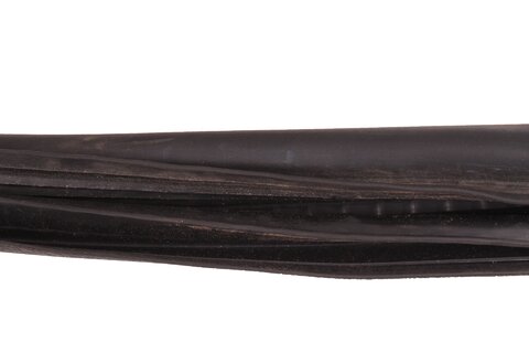 Gumové těsnění předních dveří