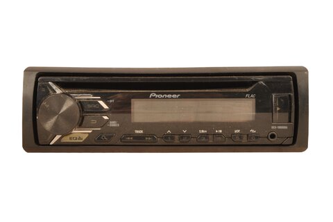 Autorádio s RDS a USB, CD DEH-1900UBG