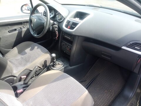 Peugeot 207 1.4 54kW