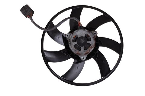 Ventilátor chladiče levý aut. převodovka 13241735