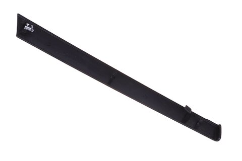 Lišta zadních dveří pravá (soul černá) 8P4867420A