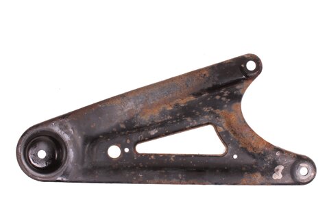 Třmen přední nápravnice levý