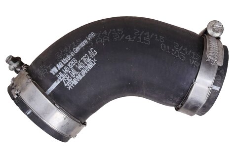 Vzduchová hadice intercooleru 04L145828B