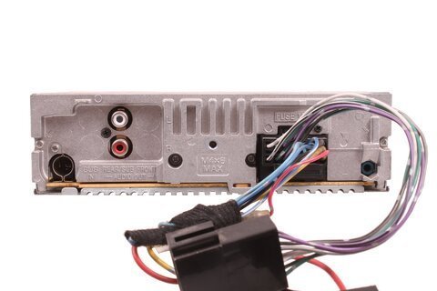 Autorádio s USB univerzální